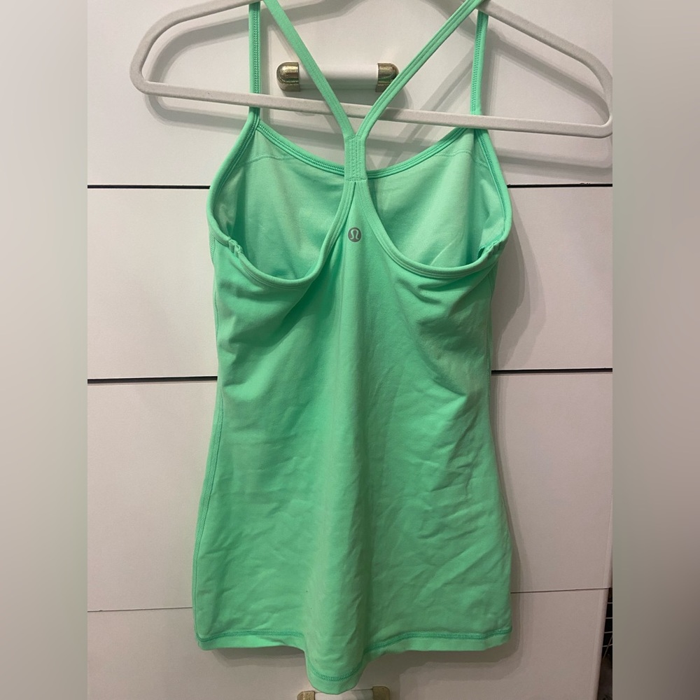 lululemon size 4 tank top